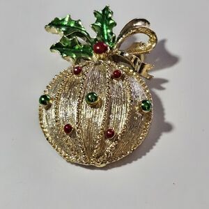 Vintage Gerrys 1960s Christmas Ornament Brooch Pin Enamel Gold Tone Ball Holiday